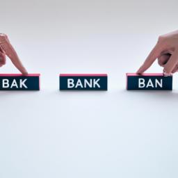 Người so sánh lãi suất giữa các ngân hàng khác nhau.